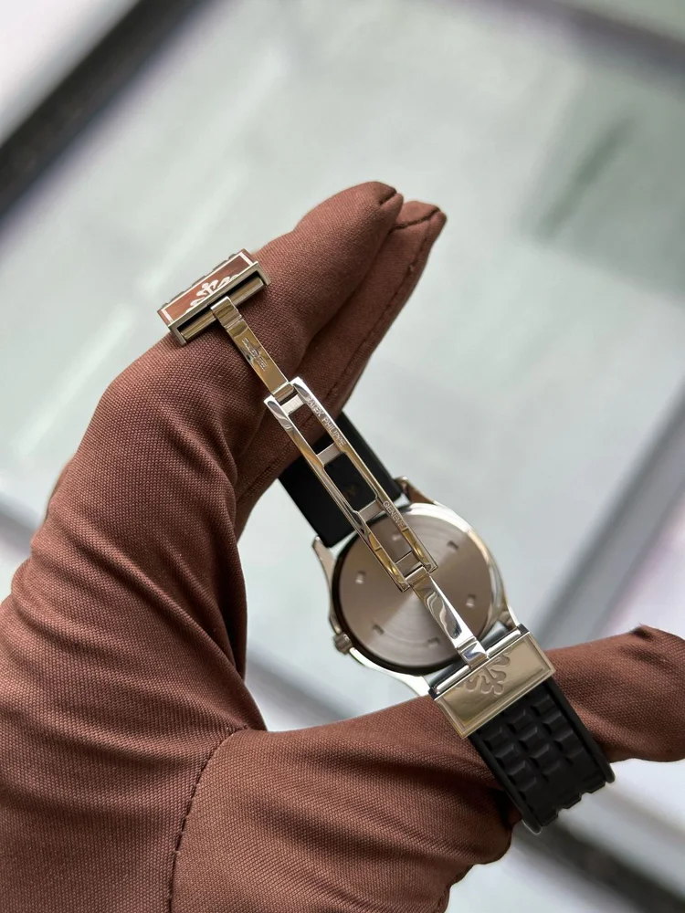 Luce Original Diamonds Box & Papers 2006